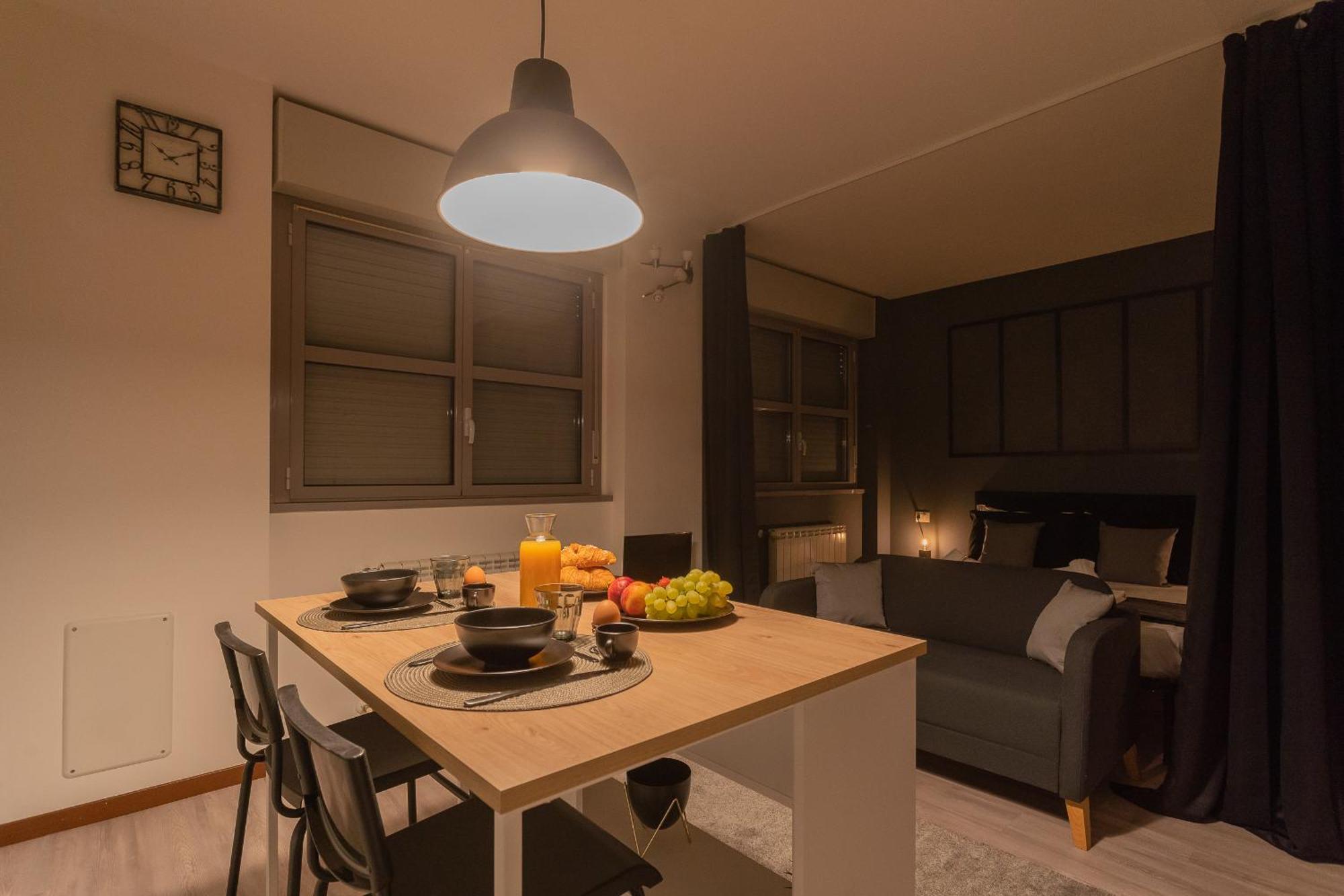 Black Loft Como By Rent All Como Exterior photo