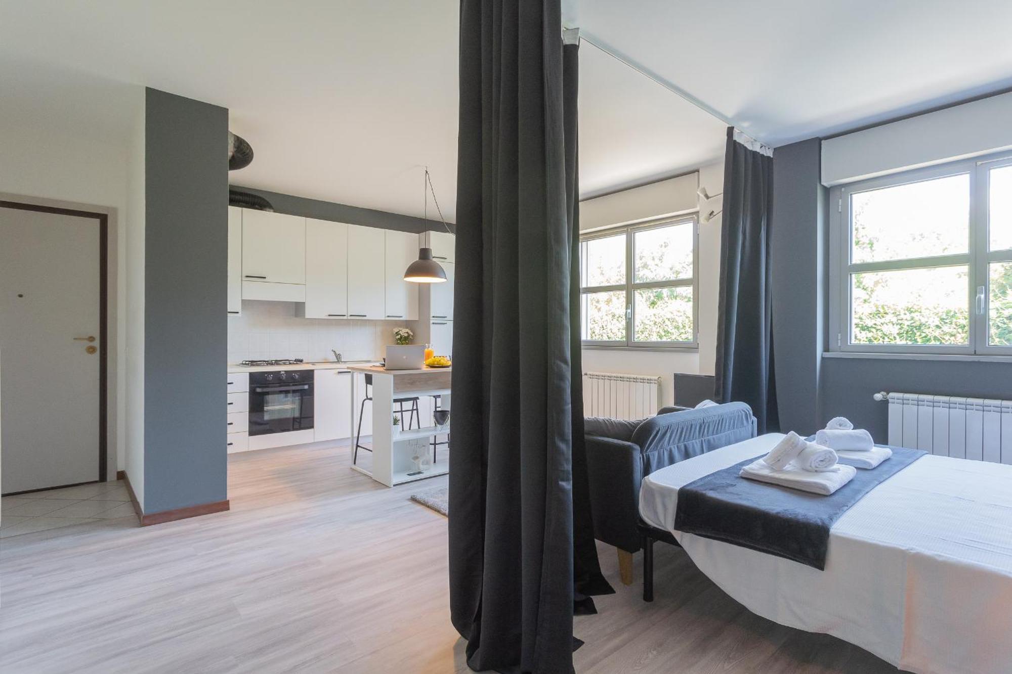 Black Loft Como By Rent All Como Exterior photo