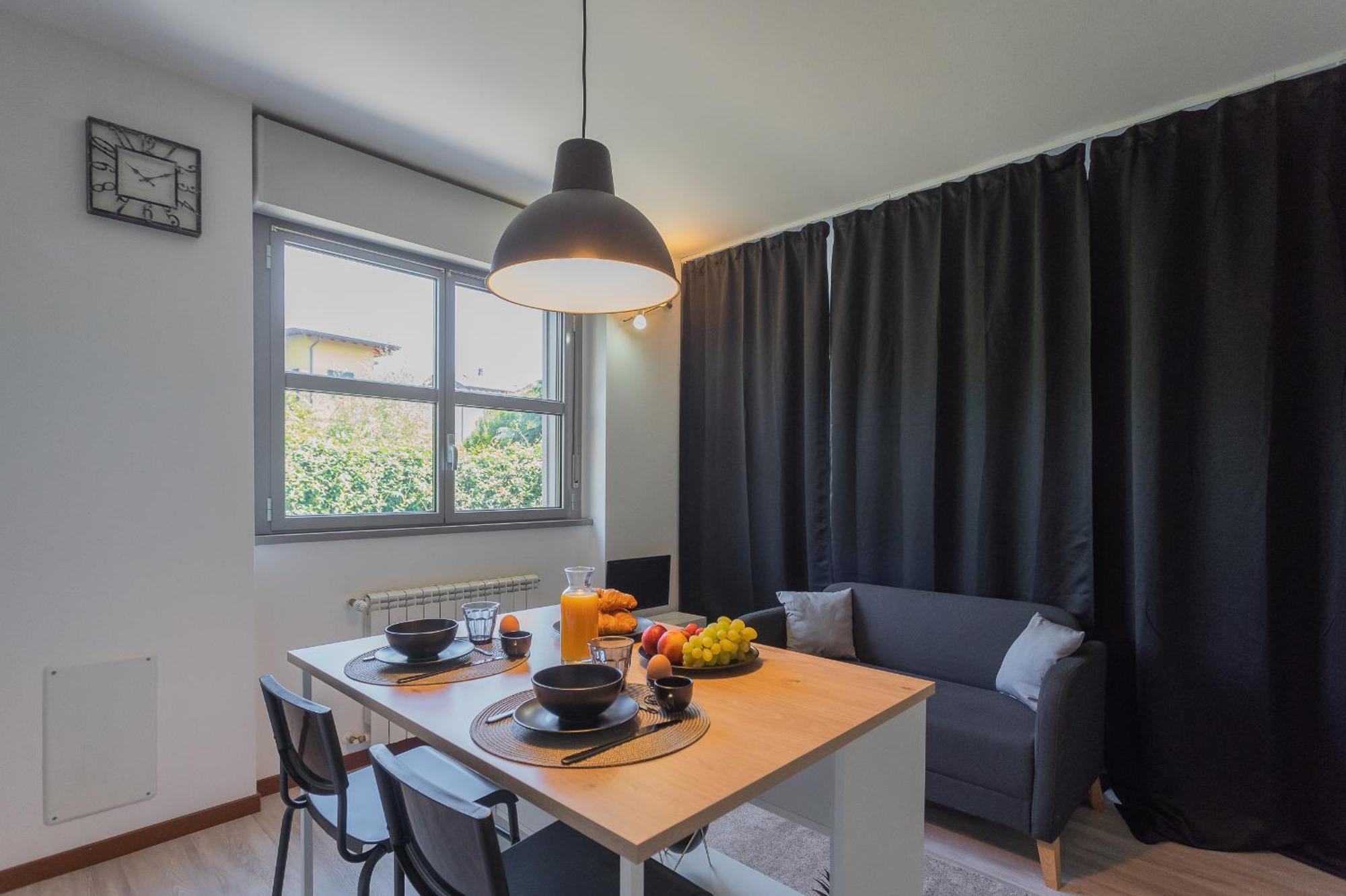 Black Loft Como By Rent All Como Exterior photo
