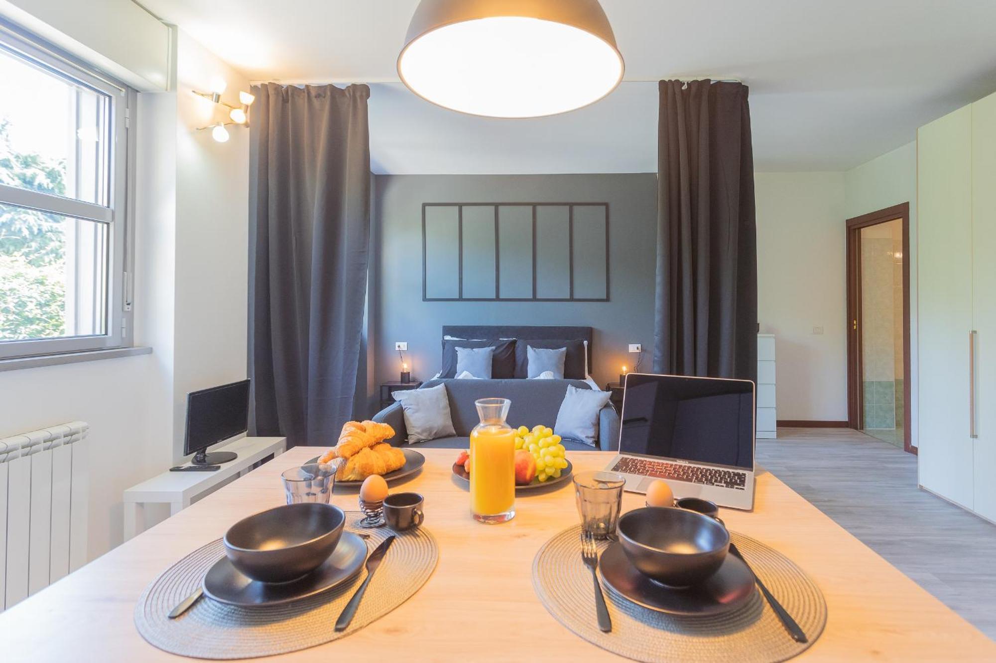 Black Loft Como By Rent All Como Exterior photo
